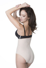 Load image into Gallery viewer, Panties model 137009 Julimex Shapewear
