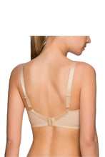 Load image into Gallery viewer,  Padded bra model 71990 Vena 
